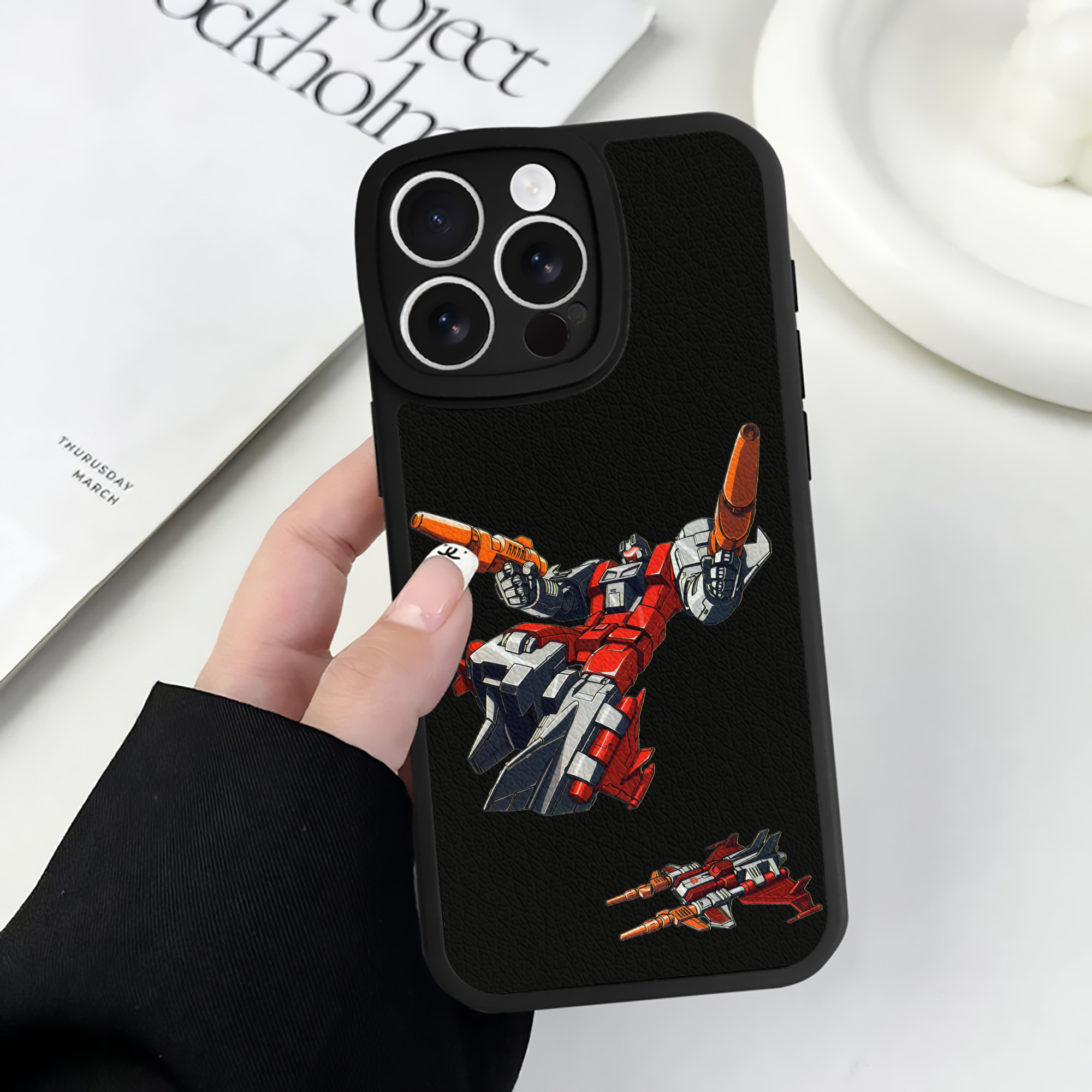 （画像用）  【iPhone 16シリーズ対応】シリコンスマホケース（レザー調） 材質：シリコン